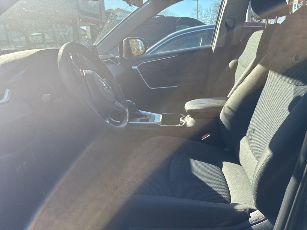 2019 Toyota RAV4 LE Low Miles!
