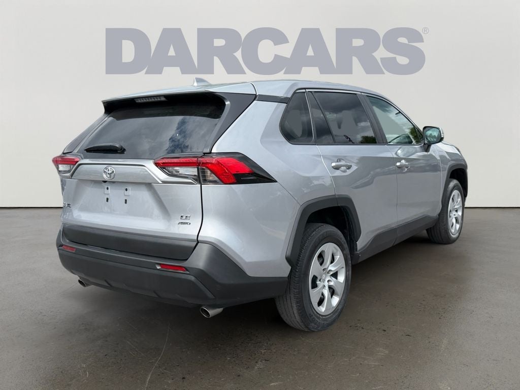 2022 Toyota RAV4 LE
