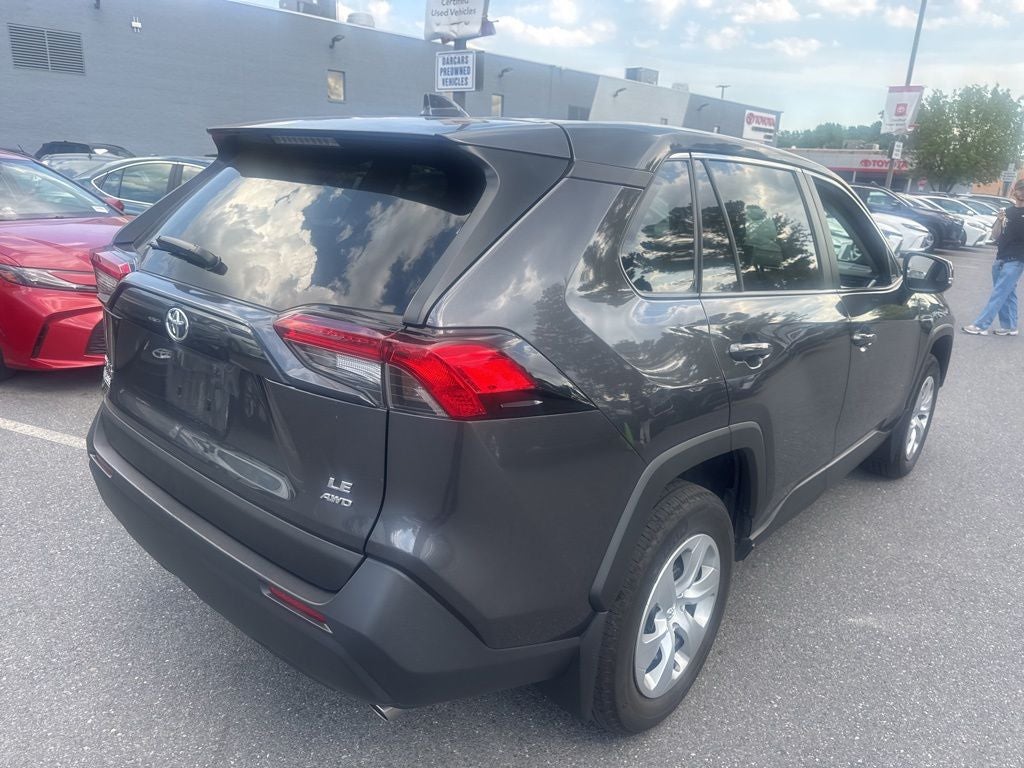 2024 Toyota RAV4 LE