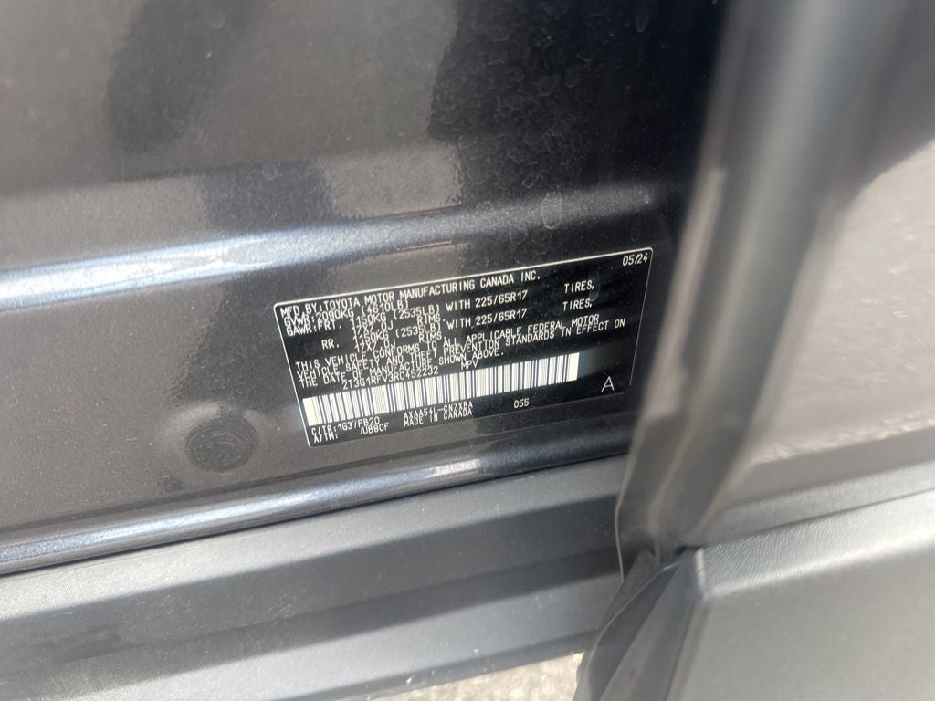 2024 Toyota RAV4 LE