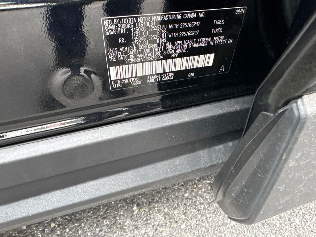 2024 Toyota RAV4 LE