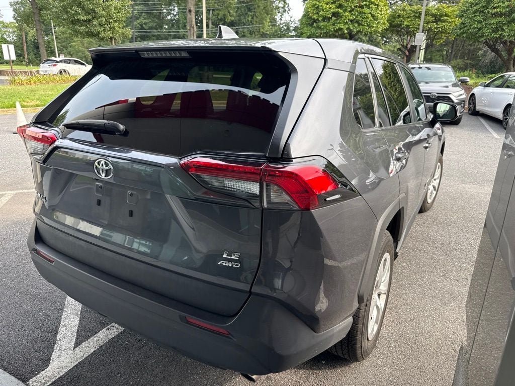 2025 Toyota RAV4 LE