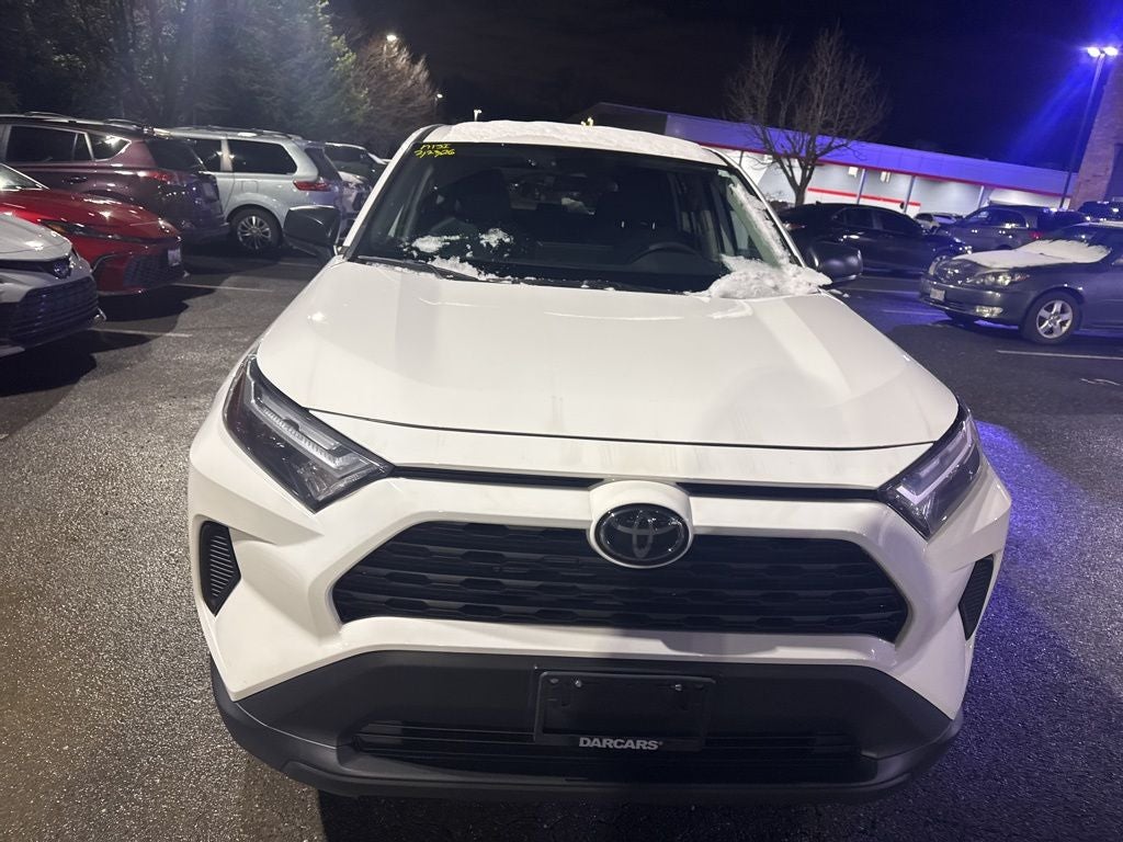 2023 Toyota RAV4 LE