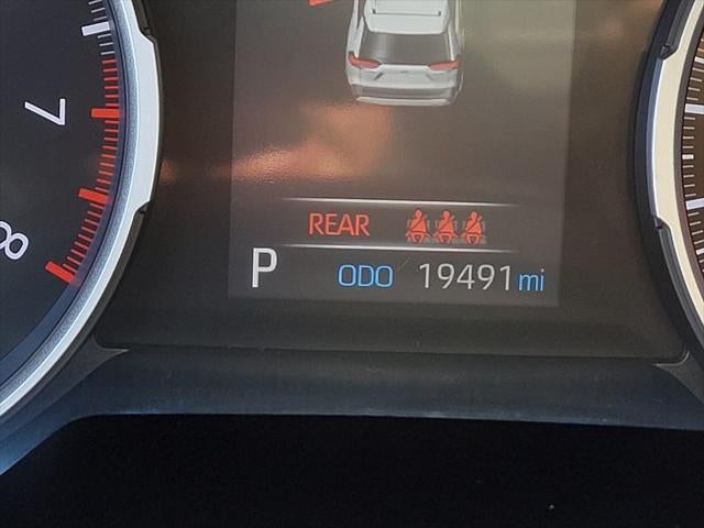 2019 Toyota RAV4 LE
