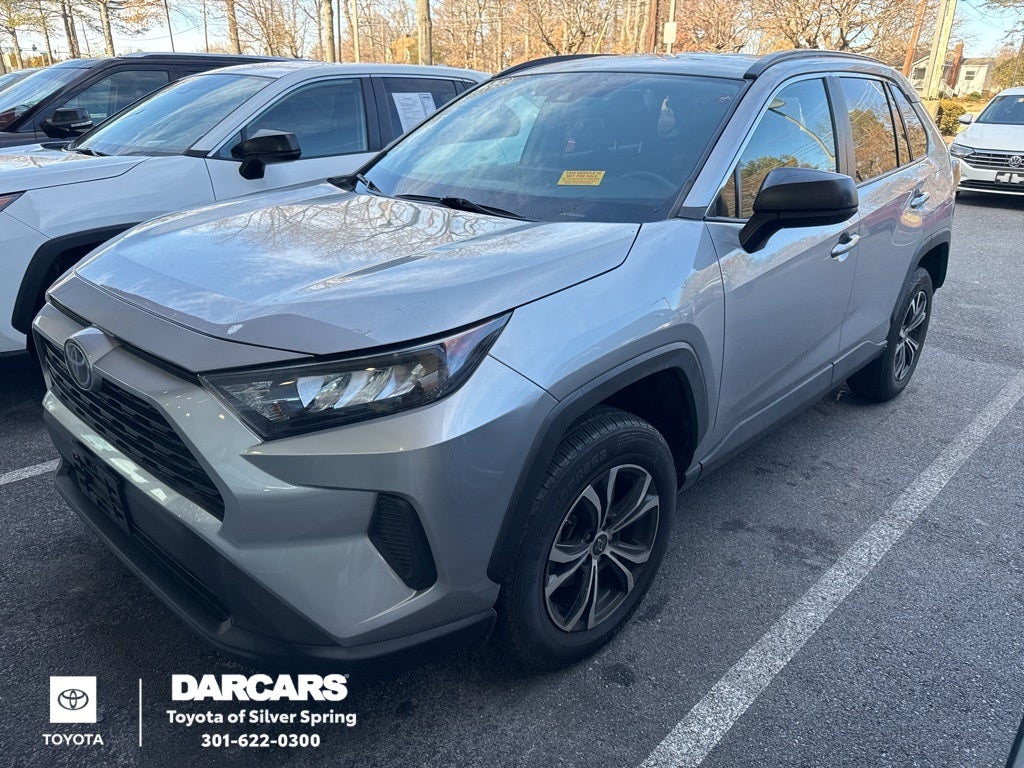 2020 Toyota RAV4 LE