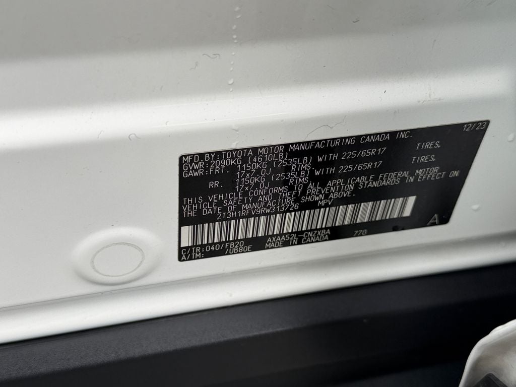 2024 Toyota RAV4 LE