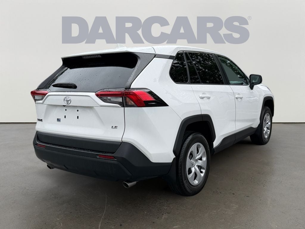 2024 Toyota RAV4 LE