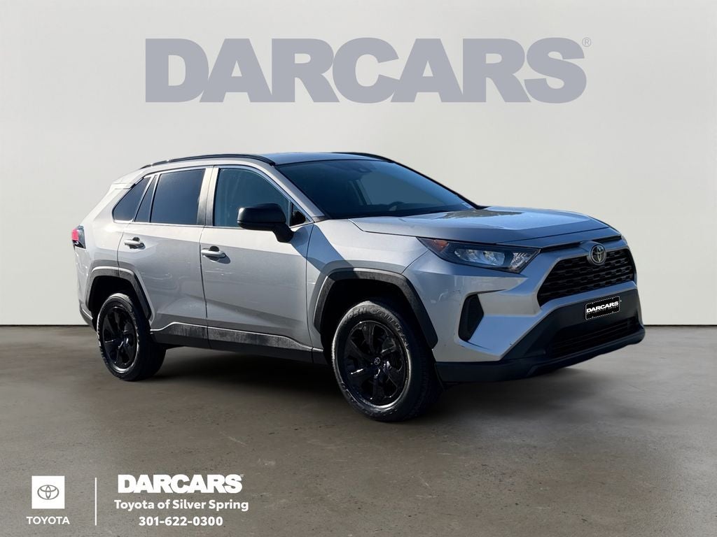2020 Toyota RAV4 LE