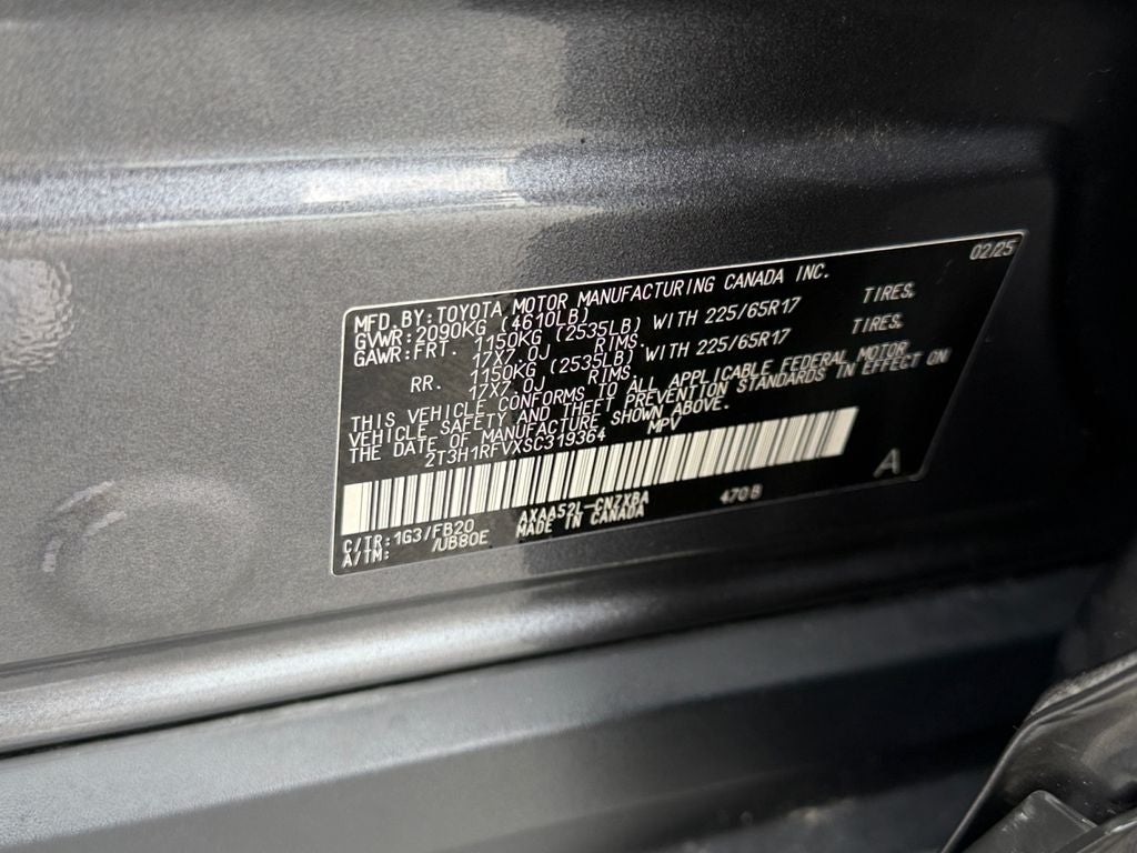 2025 Toyota RAV4 LE