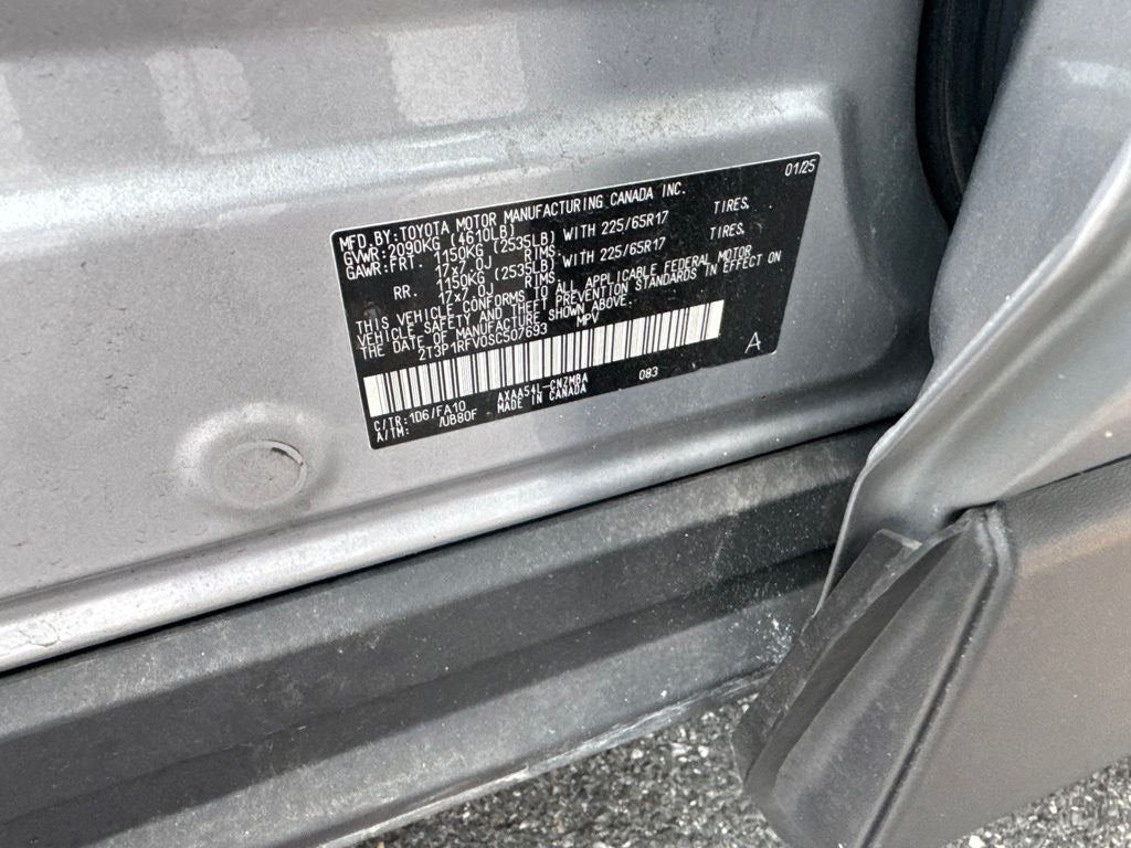 2025 Toyota RAV4 XLE