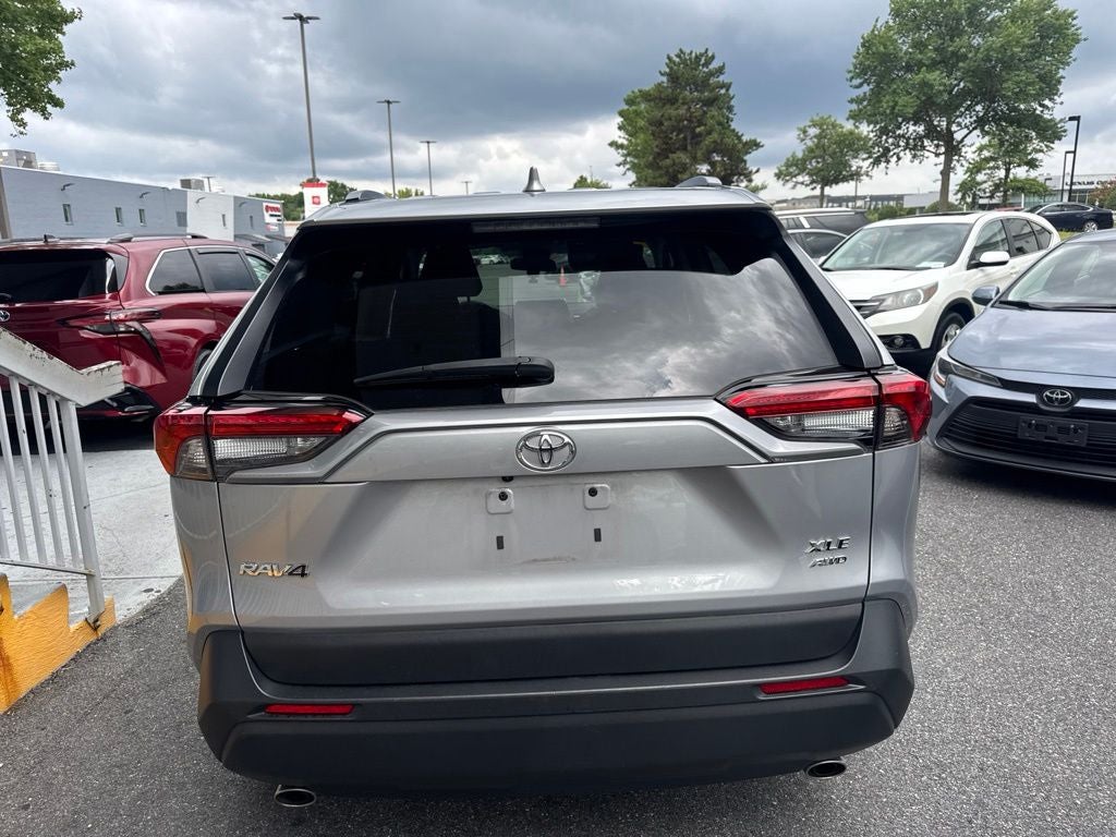 2025 Toyota RAV4 XLE