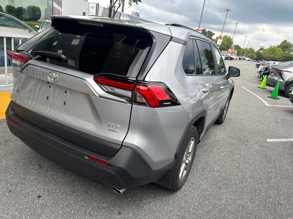 2025 Toyota RAV4 XLE