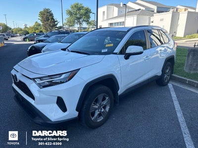 2025 Toyota RAV4 XLE W/ SUNROOF!