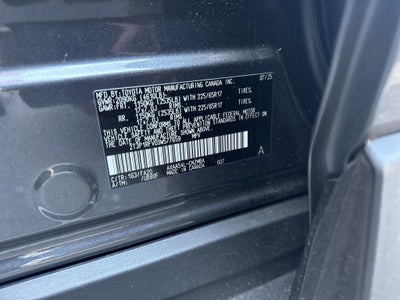 2025 Toyota RAV4 XLE