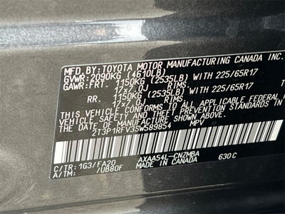 2025 Toyota RAV4 XLE