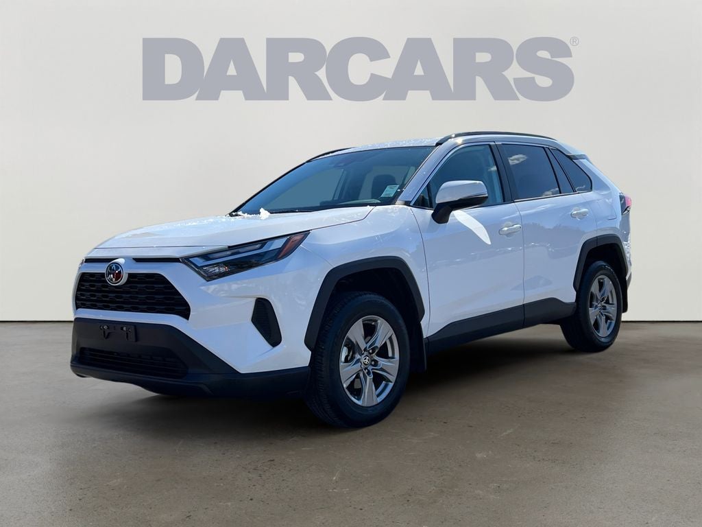 2025 Toyota RAV4 XLE Convenience Package w/ Sunroof!