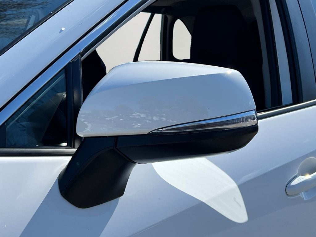 2025 Toyota RAV4 XLE Convenience Package w/ Sunroof!