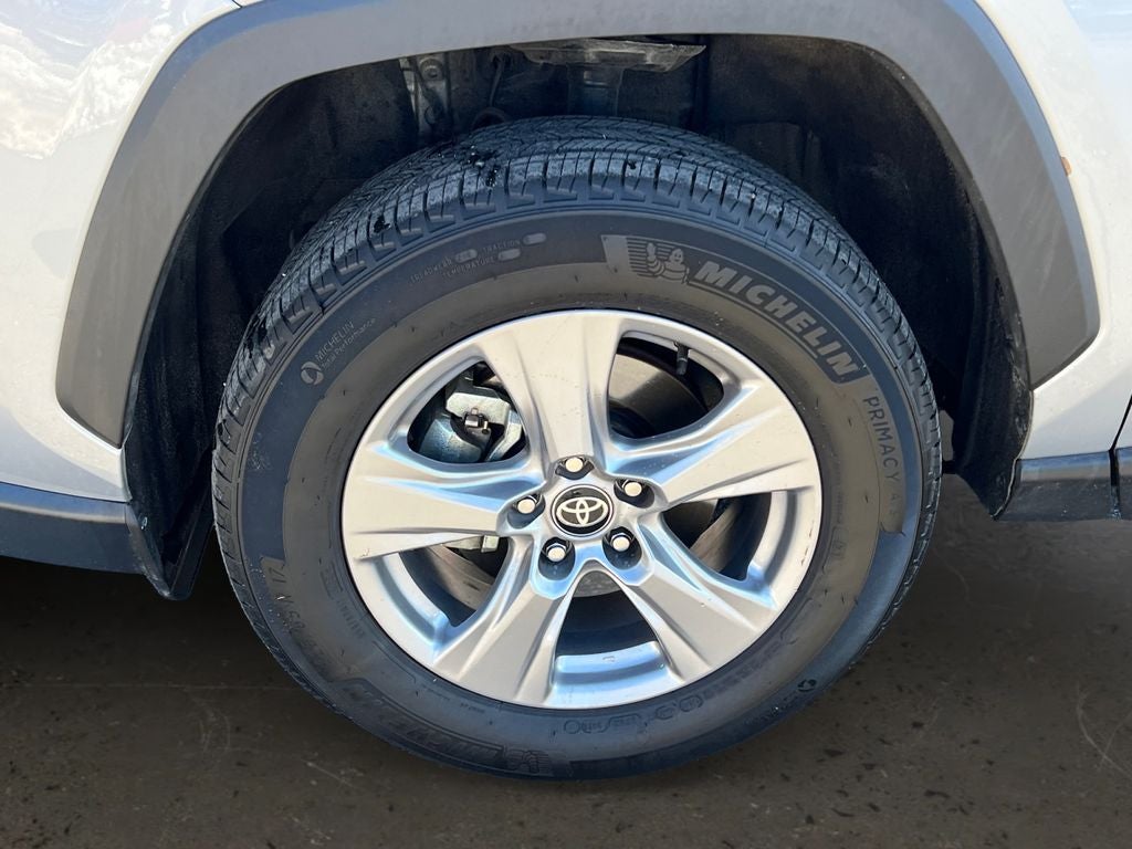 2025 Toyota RAV4 XLE Convenience Package Sunroof!