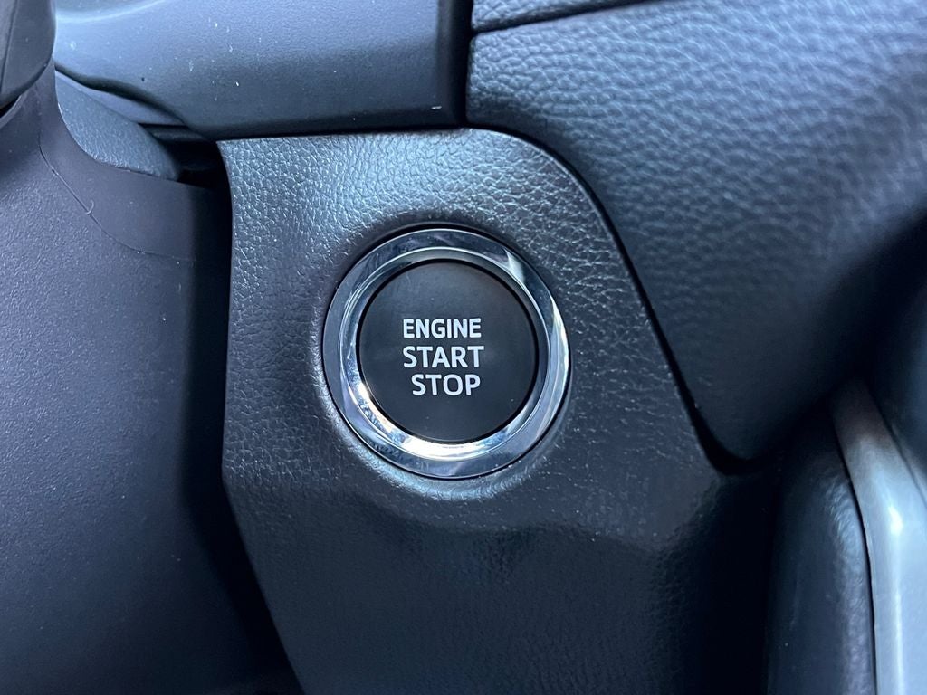 2025 Toyota RAV4 XLE Convenience Package Sunroof!