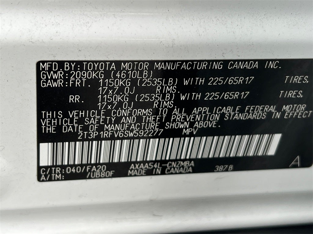 2025 Toyota RAV4 XLE