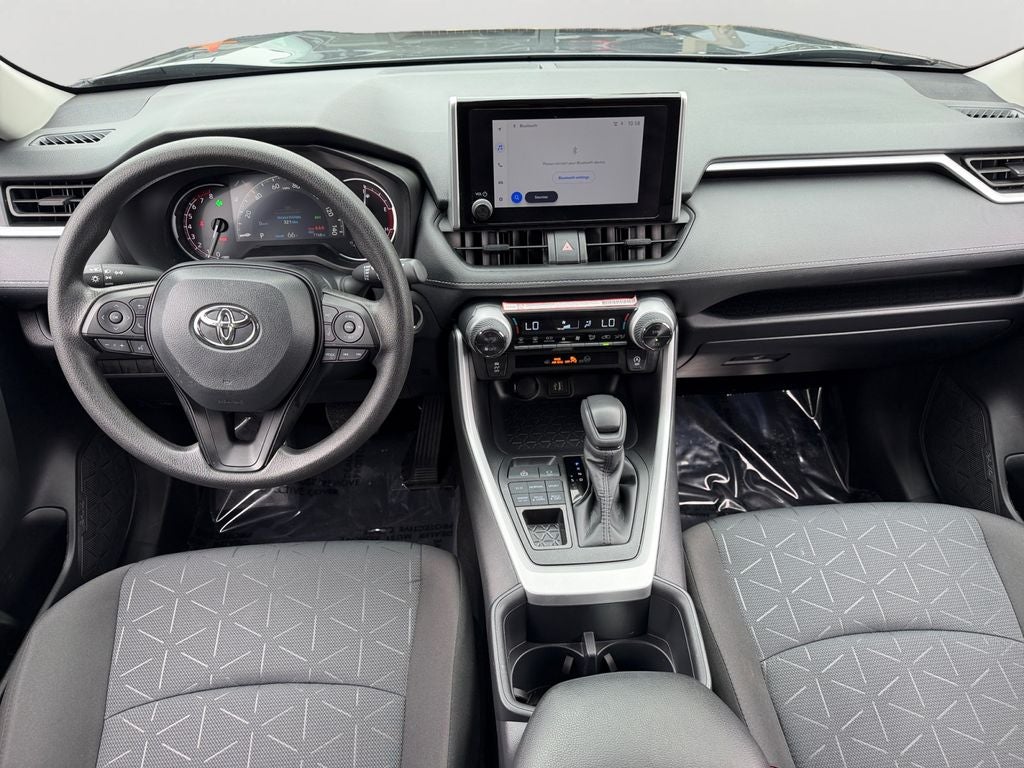 2025 Toyota RAV4 XLE CERTIFIED W/ SUNROOF!