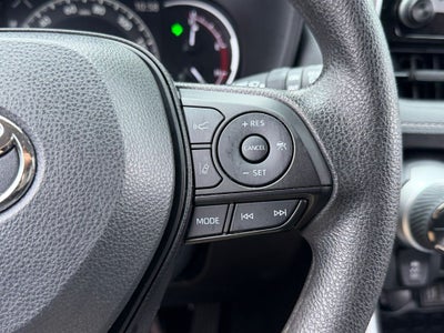 2025 Toyota RAV4 XLE CERTIFIED W/ SUNROOF!