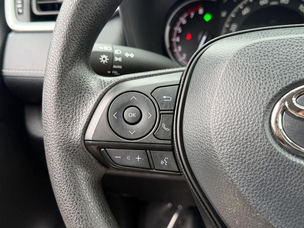 2025 Toyota RAV4 XLE CERTIFIED W/ SUNROOF!