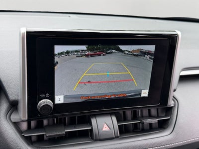 2025 Toyota RAV4 XLE CERTIFIED W/ SUNROOF!
