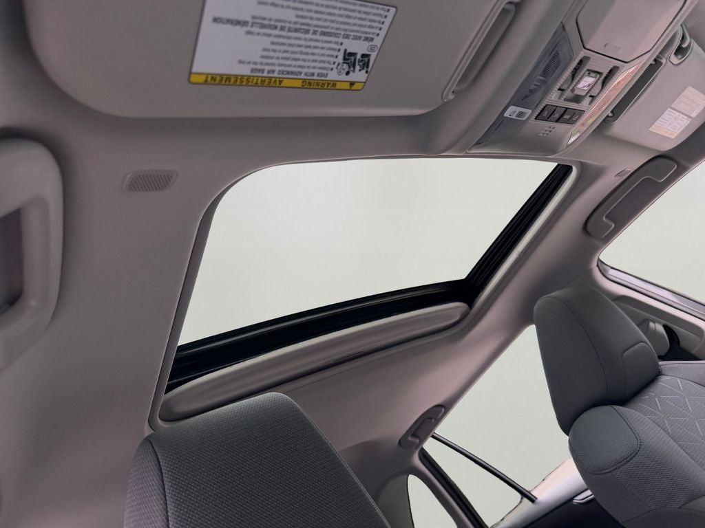 2025 Toyota RAV4 XLE CERTIFIED W/ SUNROOF!