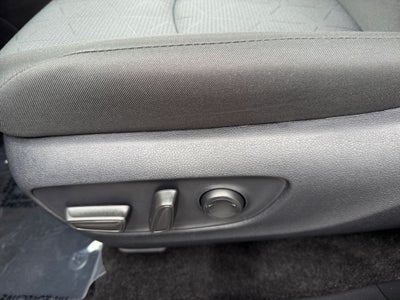 2025 Toyota RAV4 XLE CERTIFIED W/ SUNROOF & COLD WEATHER PACK!