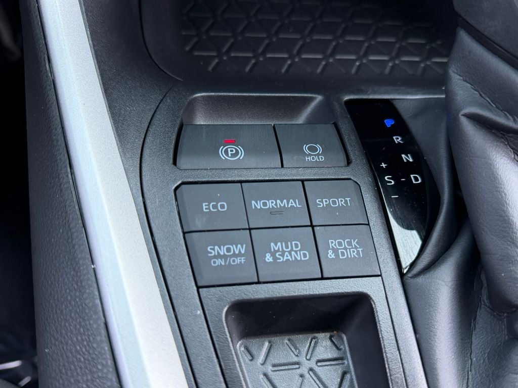 2025 Toyota RAV4 XLE Low Miles!