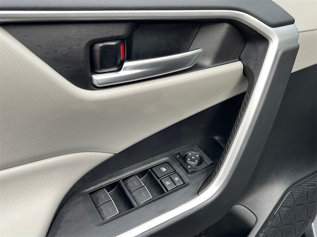 2025 Toyota RAV4 XLE Only 1800 Miles!