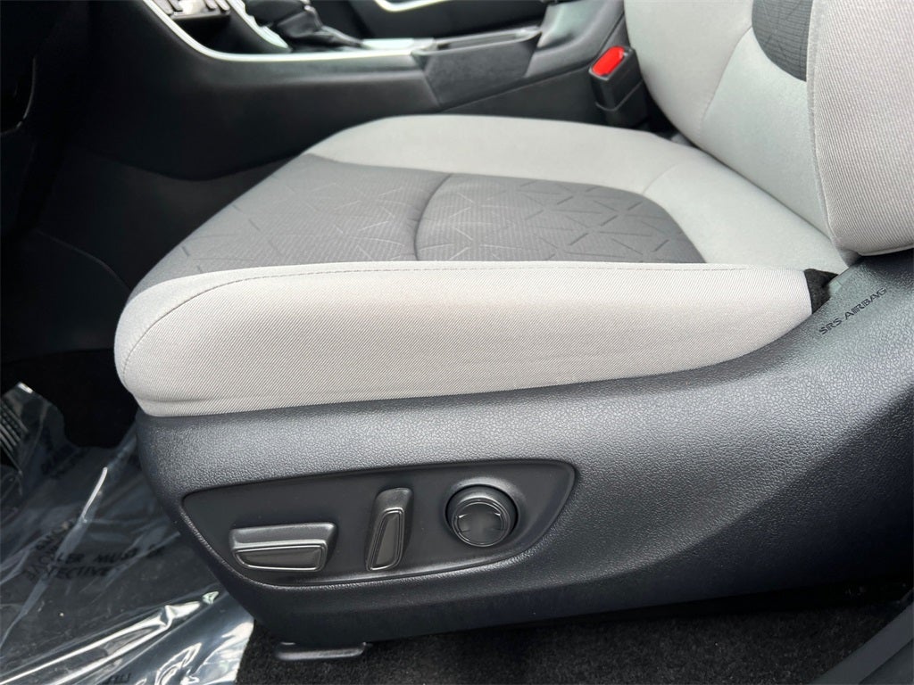 2025 Toyota RAV4 XLE Only 1800 Miles!
