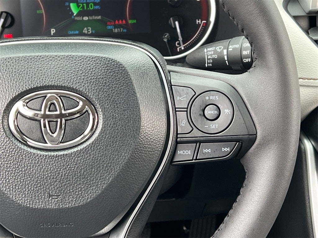 2025 Toyota RAV4 XLE Only 1800 Miles!