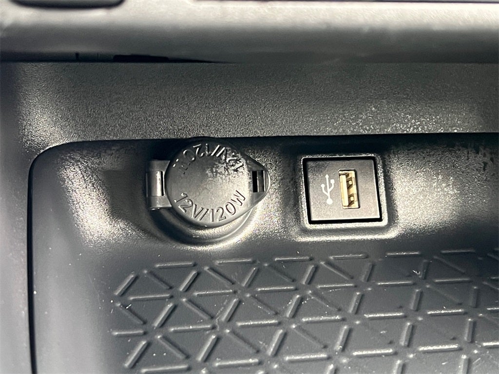 2025 Toyota RAV4 XLE Only 1800 Miles!