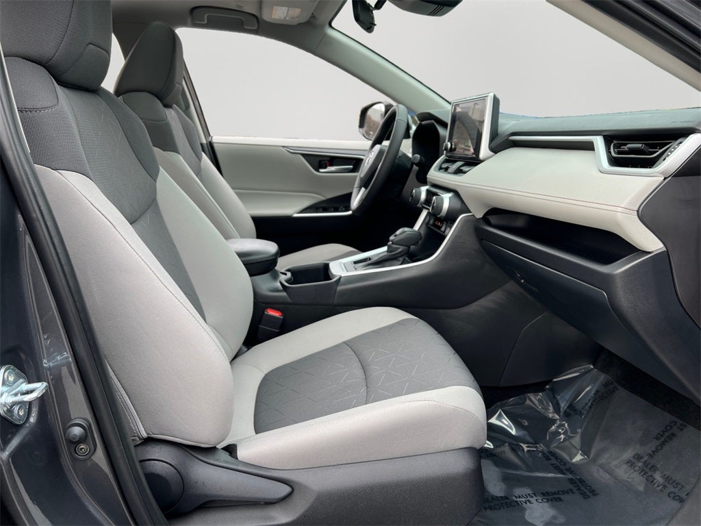 2025 Toyota RAV4 XLE Only 1800 Miles!