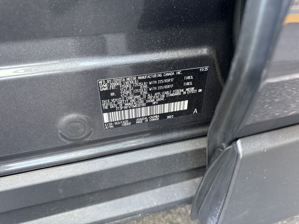 2025 Toyota RAV4 XLE