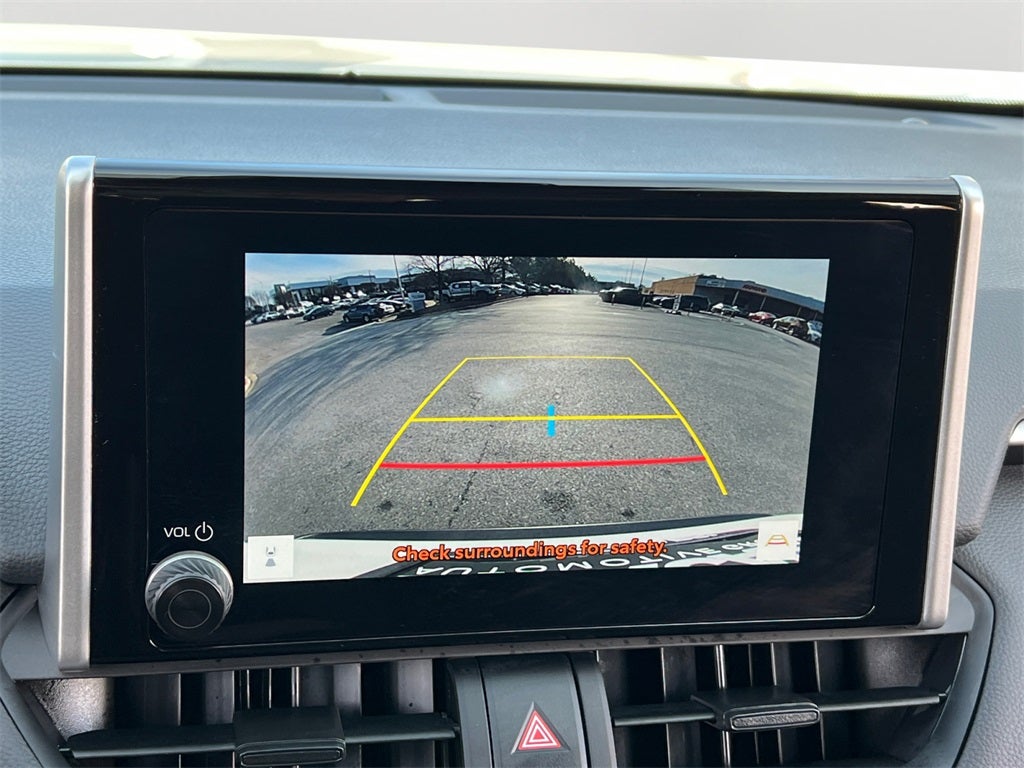 2025 Toyota RAV4 XLE Sunroof