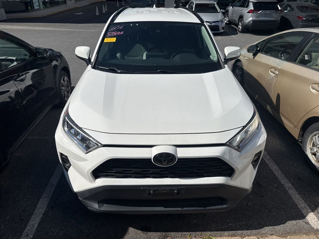 2020 Toyota RAV4 XLE