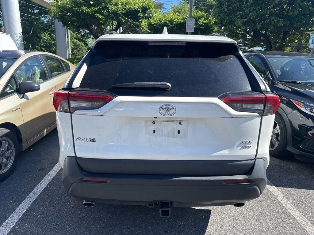 2020 Toyota RAV4 XLE