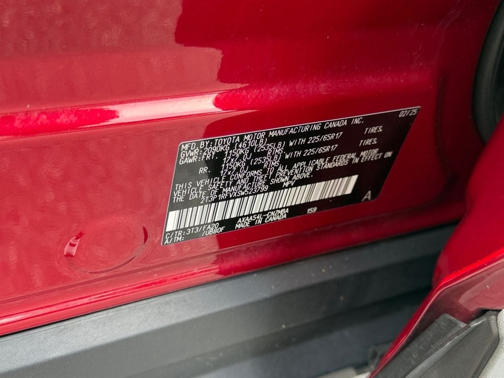 2025 Toyota RAV4 XLE