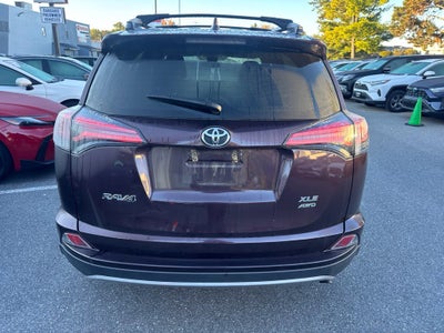 2018 Toyota RAV4 XLE LOW MILES!