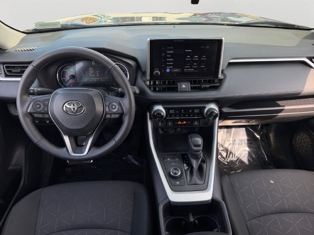 2024 Toyota RAV4 Hybrid XLE W/ CONVENIENCE & WEATHER PACKAGE!