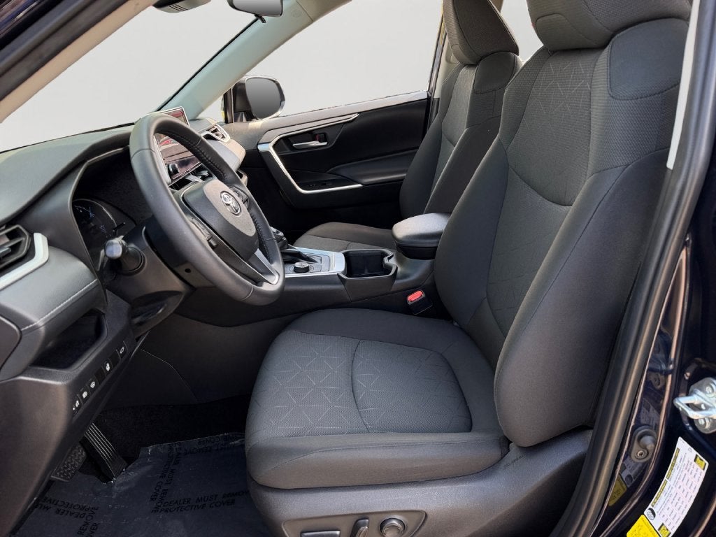2024 Toyota RAV4 Hybrid XLE W/ CONVENIENCE & WEATHER PACKAGE!