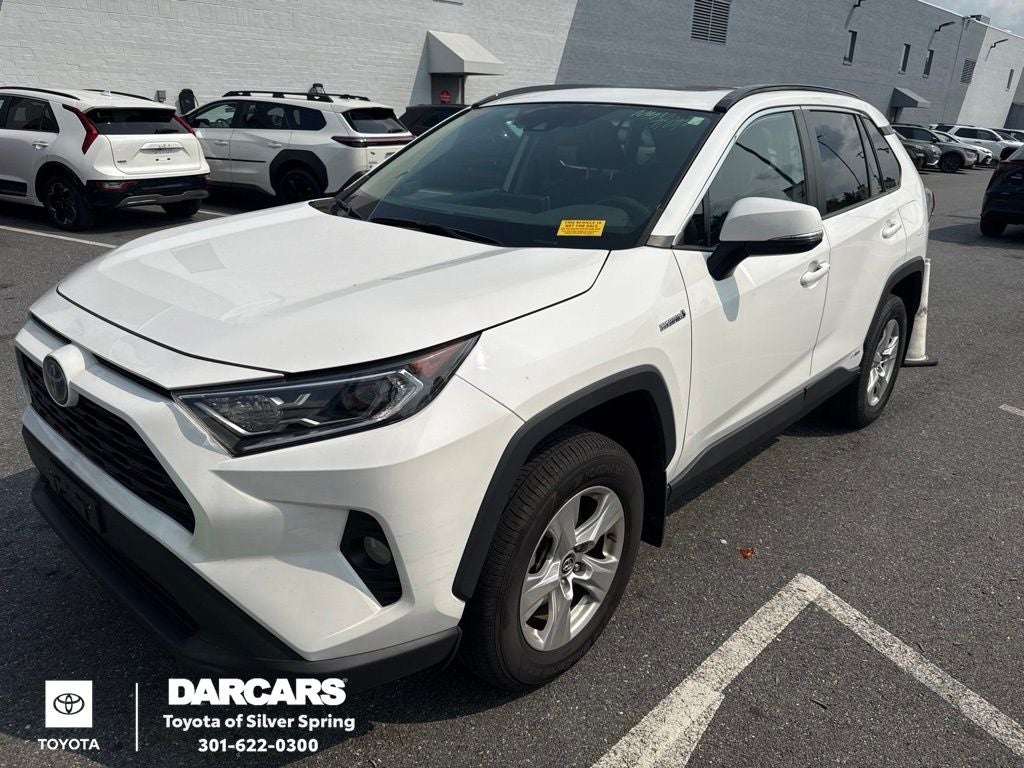 2020 Toyota RAV4 Hybrid XLE