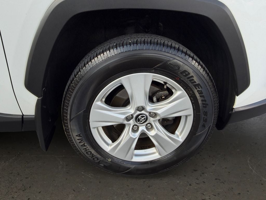 2020 Toyota RAV4 Hybrid XLE
