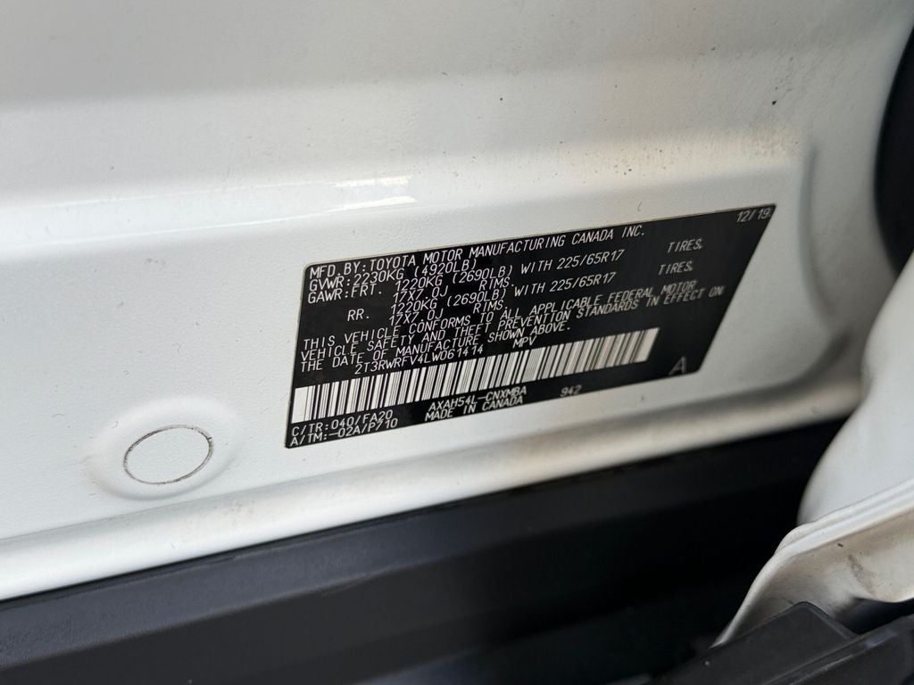 2020 Toyota RAV4 Hybrid XLE