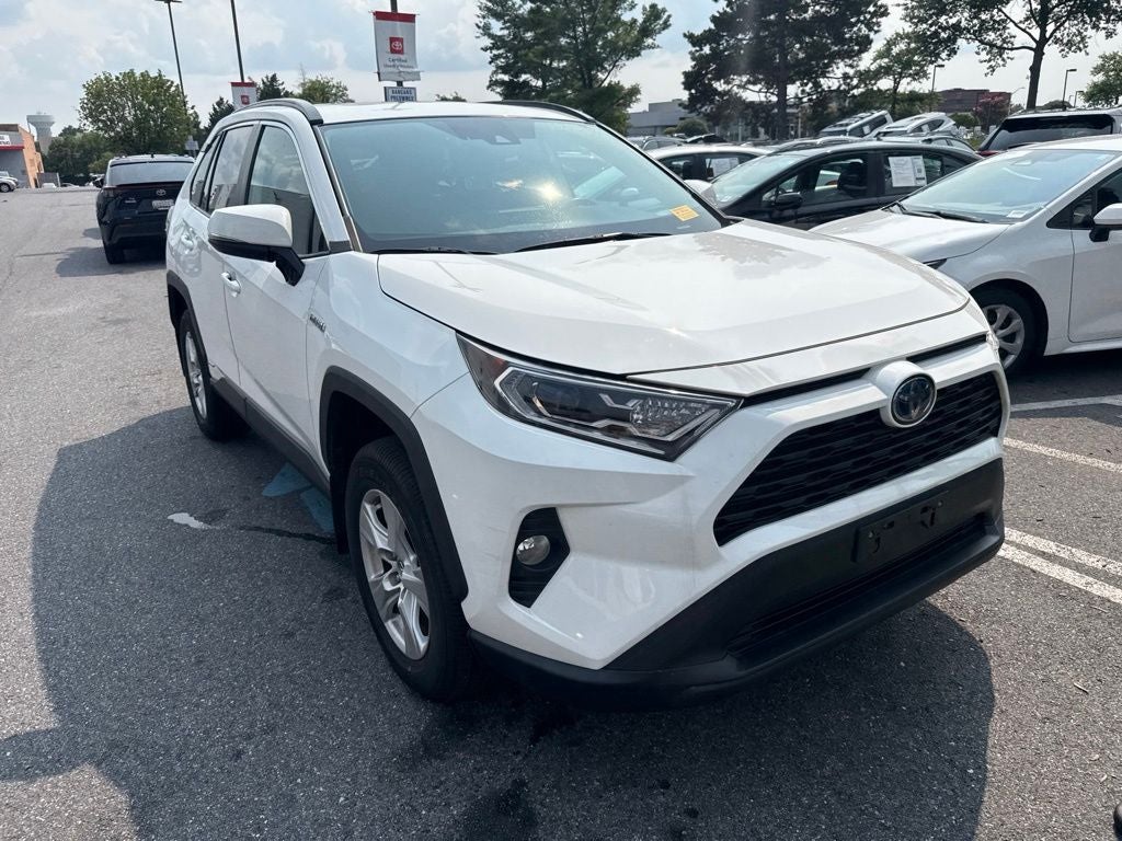2020 Toyota RAV4 Hybrid XLE