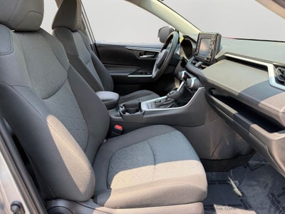 2020 Toyota RAV4 Hybrid XLE