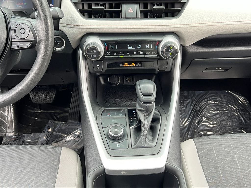 2023 Toyota RAV4 Hybrid XLE